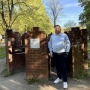 Mahnmal „Tisch mit 12 Stühlen” in Niendorf-Nord erhalten und würdig gestalten